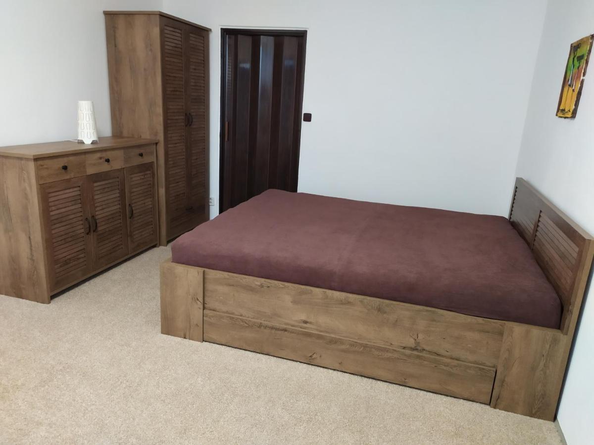 Břeclav Apartman Jan מראה חיצוני תמונה